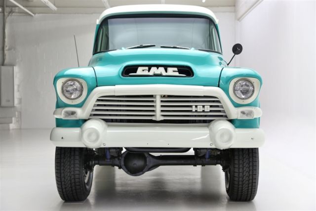 1957 GMC Suburban Napco 4 wheel drive - photo 5
