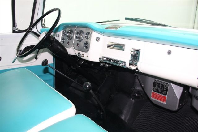 1957 GMC Suburban VERY RARE NAPCO 4WD (FINAL CLEARANCE SALE $39900) - photo 4