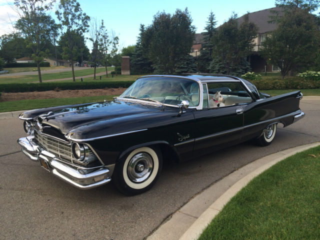 1957 Chrysler Imperial Crown - photo 4