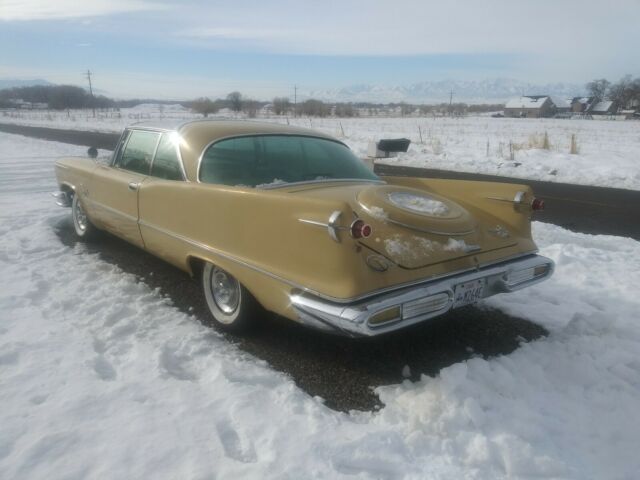 1957 Chrysler Imperial Crown - photo 8