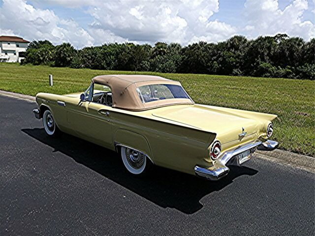1957 Ford Thunderbird Base - photo 11