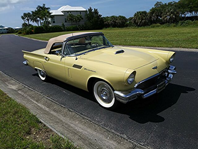 1957 Ford Thunderbird Base - photo 13