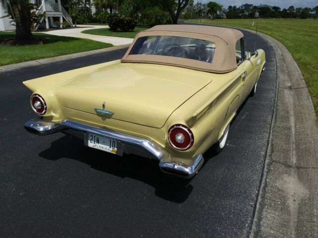 1957 Ford Thunderbird Base - photo 7