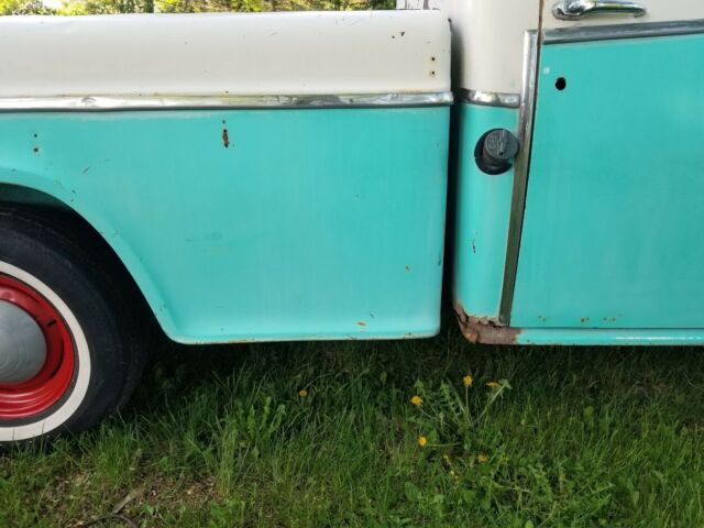 1957 International Harvester 100 - photo 9
