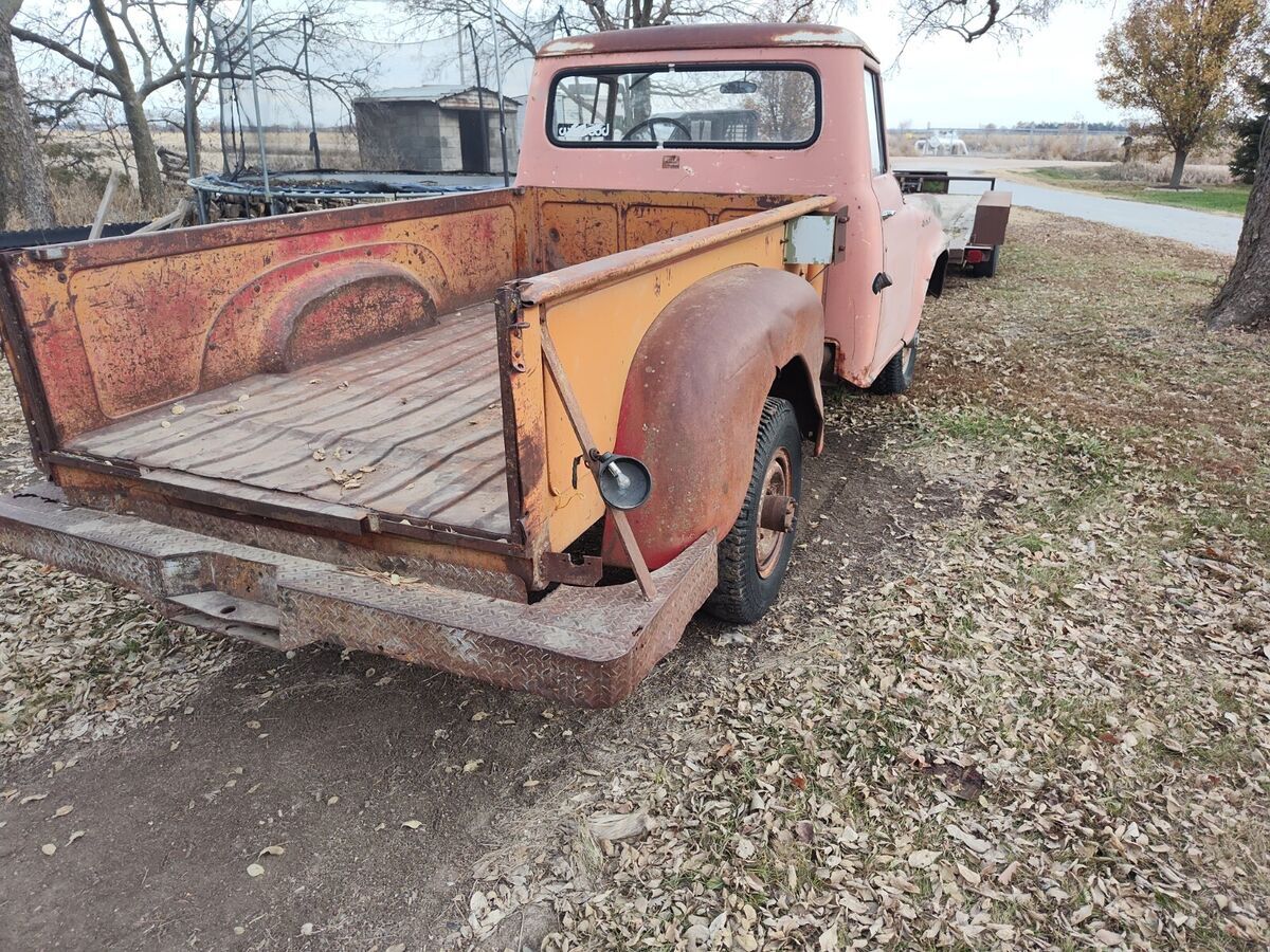 1957 International Harvester A120 - photo 5