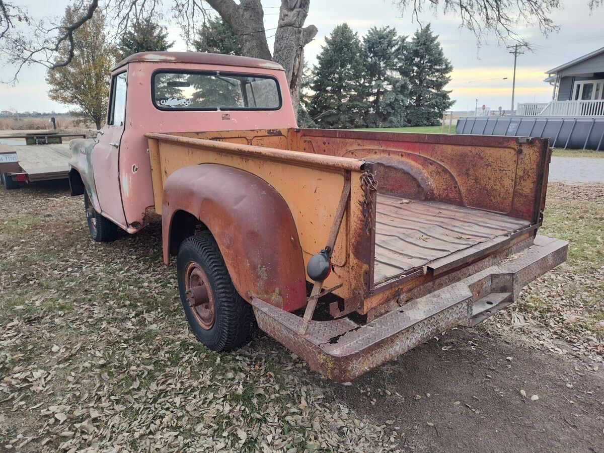 1957 International Harvester A120 - photo 6