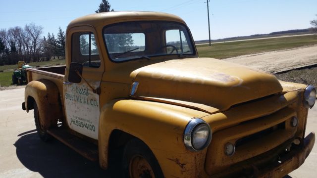 1957 International Harvester S-100 - photo 2