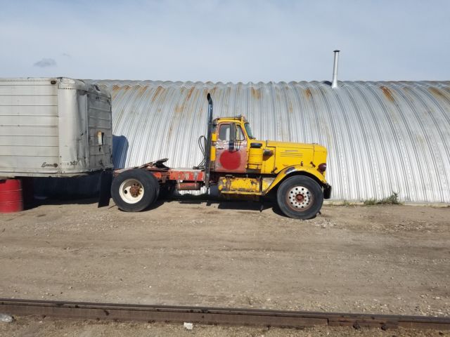 1957 International Harvester RD-405