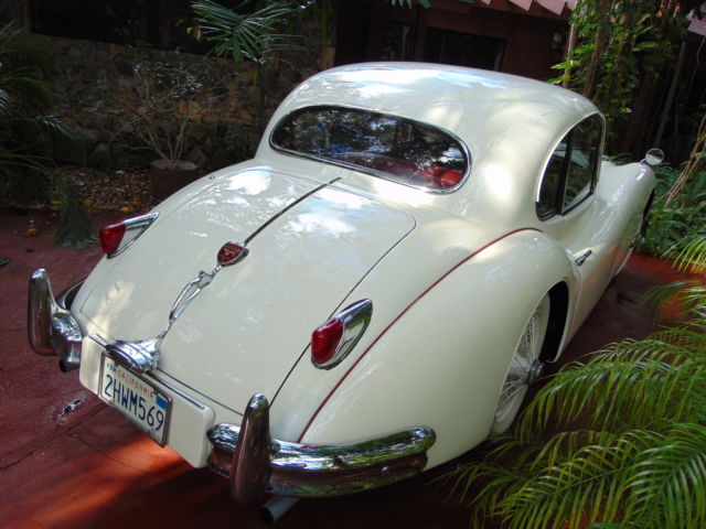 1957 Jaguar XK COUPE - photo 6