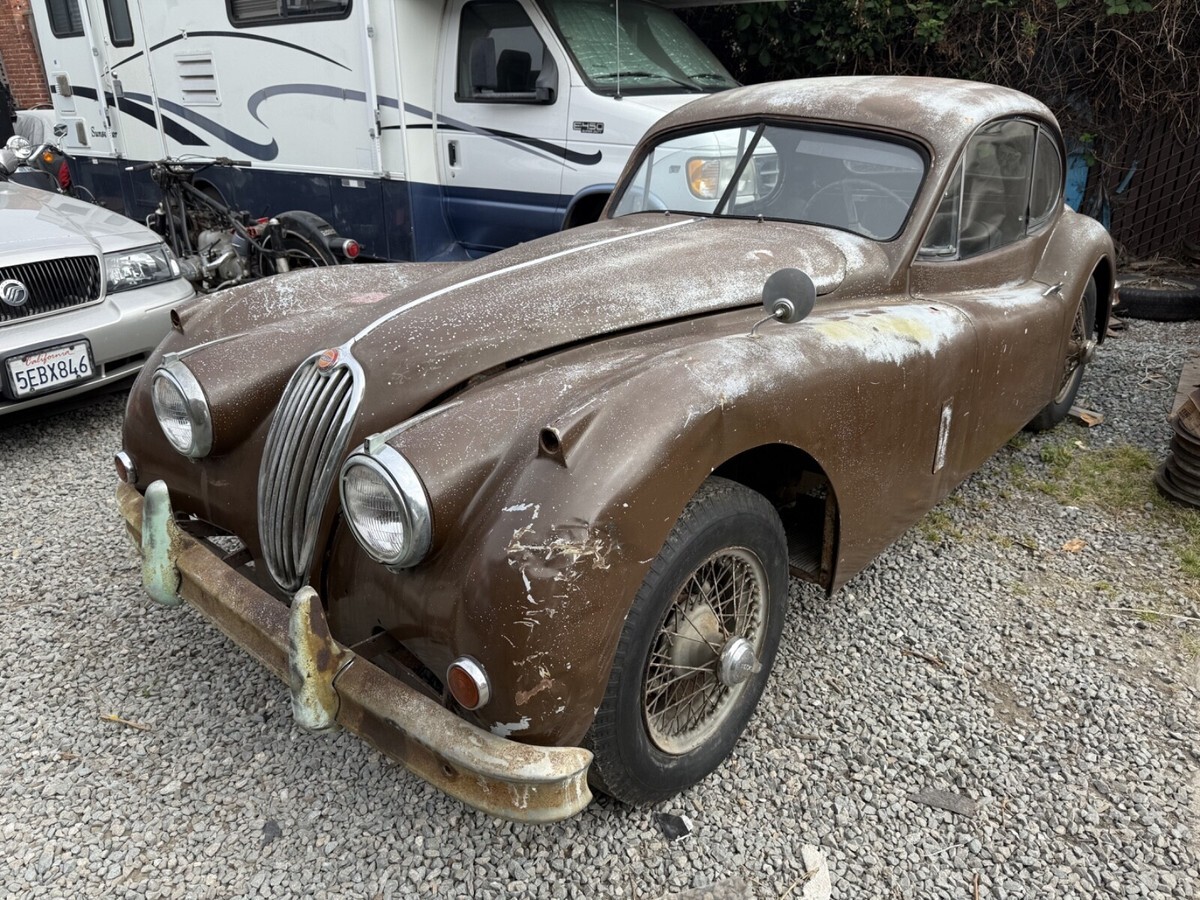 1957 Jaguar XK140 - photo 9