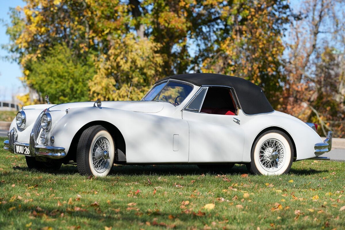 1957 Jaguar XK140 - photo 6