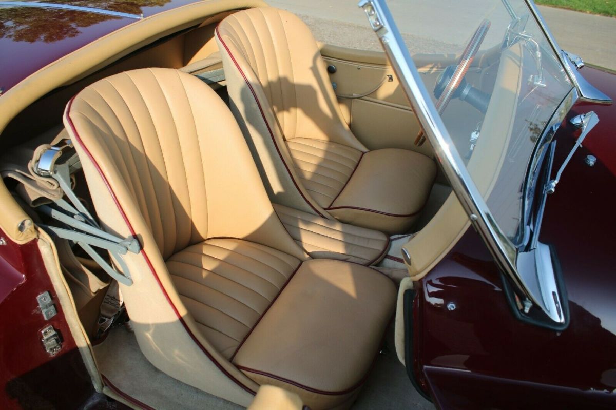 1957 Jaguar XK - photo 10
