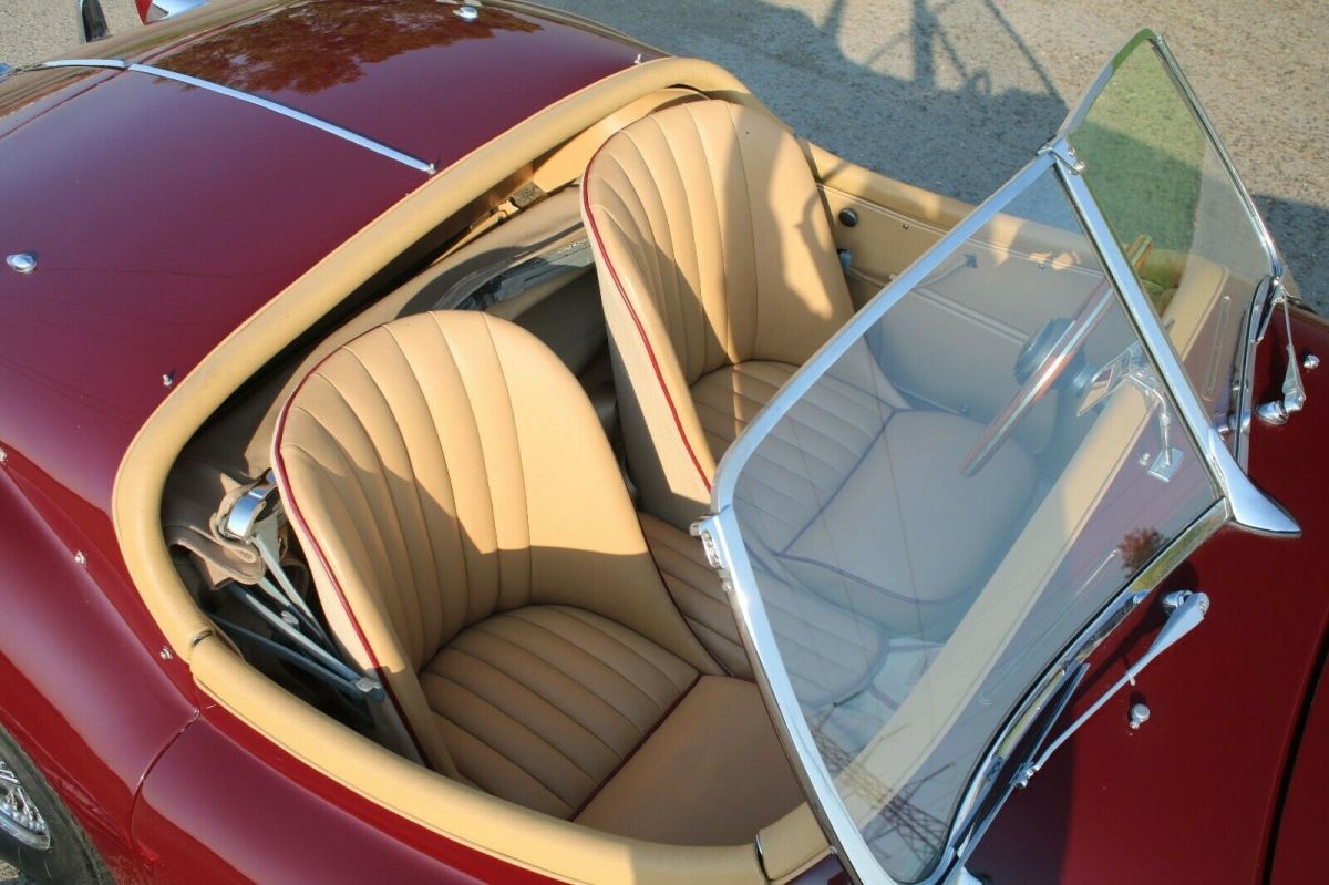 1957 Jaguar XK - photo 12