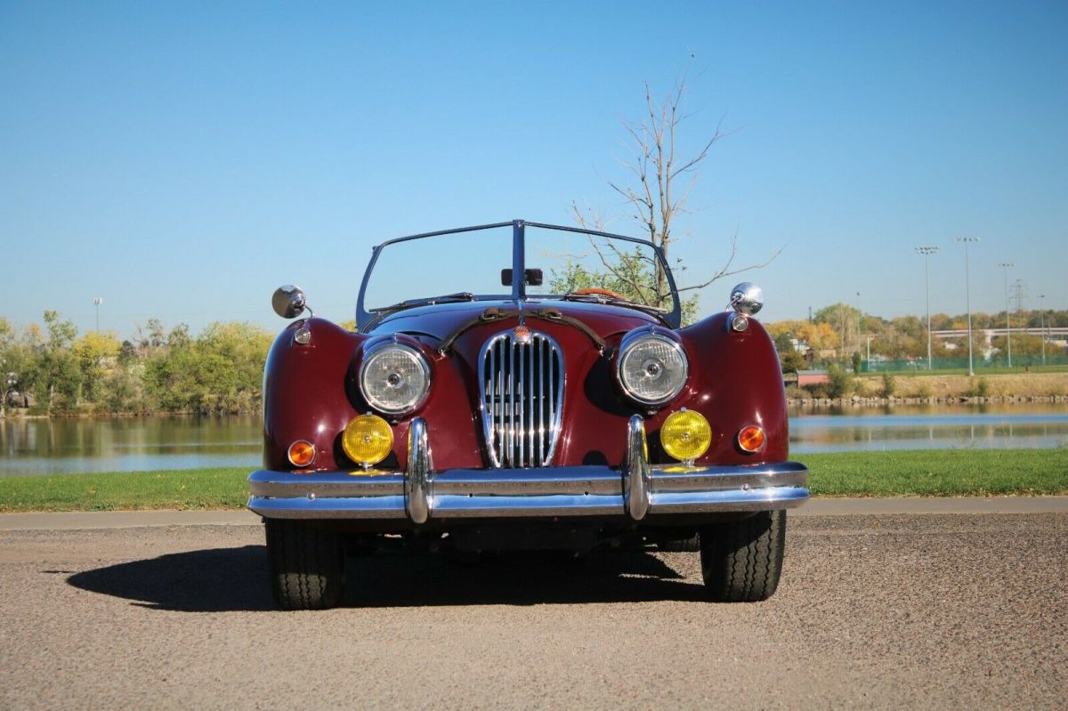 1957 Jaguar XK - photo 2
