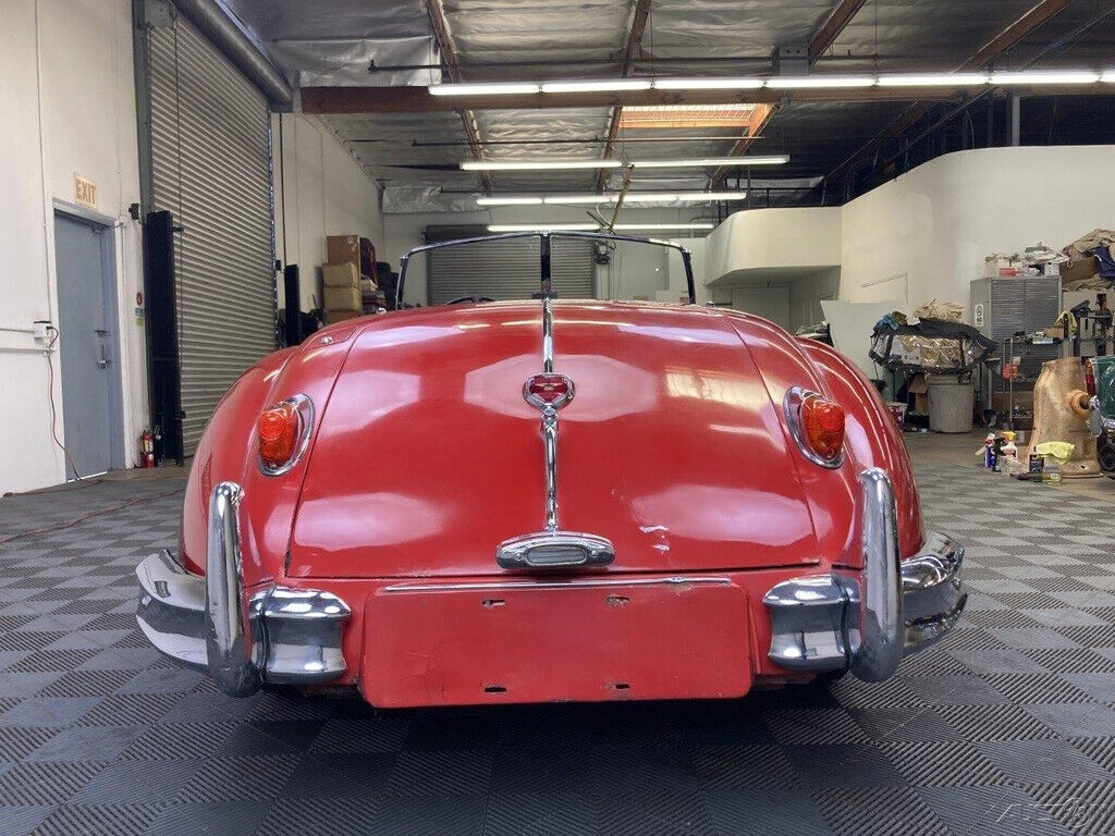 1957 Jaguar XK 1957 JAGUAR XK140 ROADSTER. OTS. CARMEN RED - photo 9