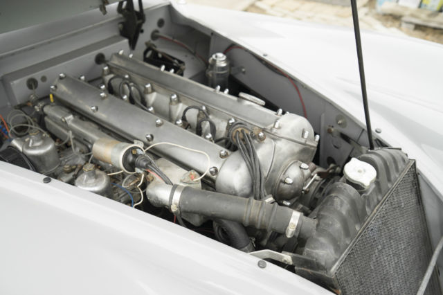 1957 Jaguar XK Fixed Head Coupe - photo 8