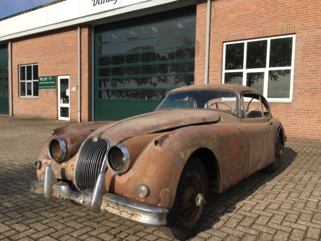 1957 Jaguar XK150 FHC | Matching #s car for restoration 1957 Jaguar XK Fixed Head Coupe 2 door