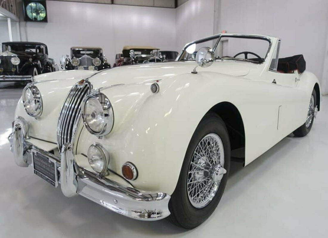 1957 JGUAR XK140 MC/SE DROPHEAD COUPE RESTORED WORLD CLASS COLLECTOR EXAMPLE 1957 Jaguar XK