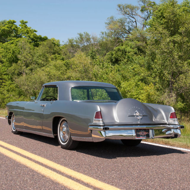 1957 Lincoln Continental - photo 5