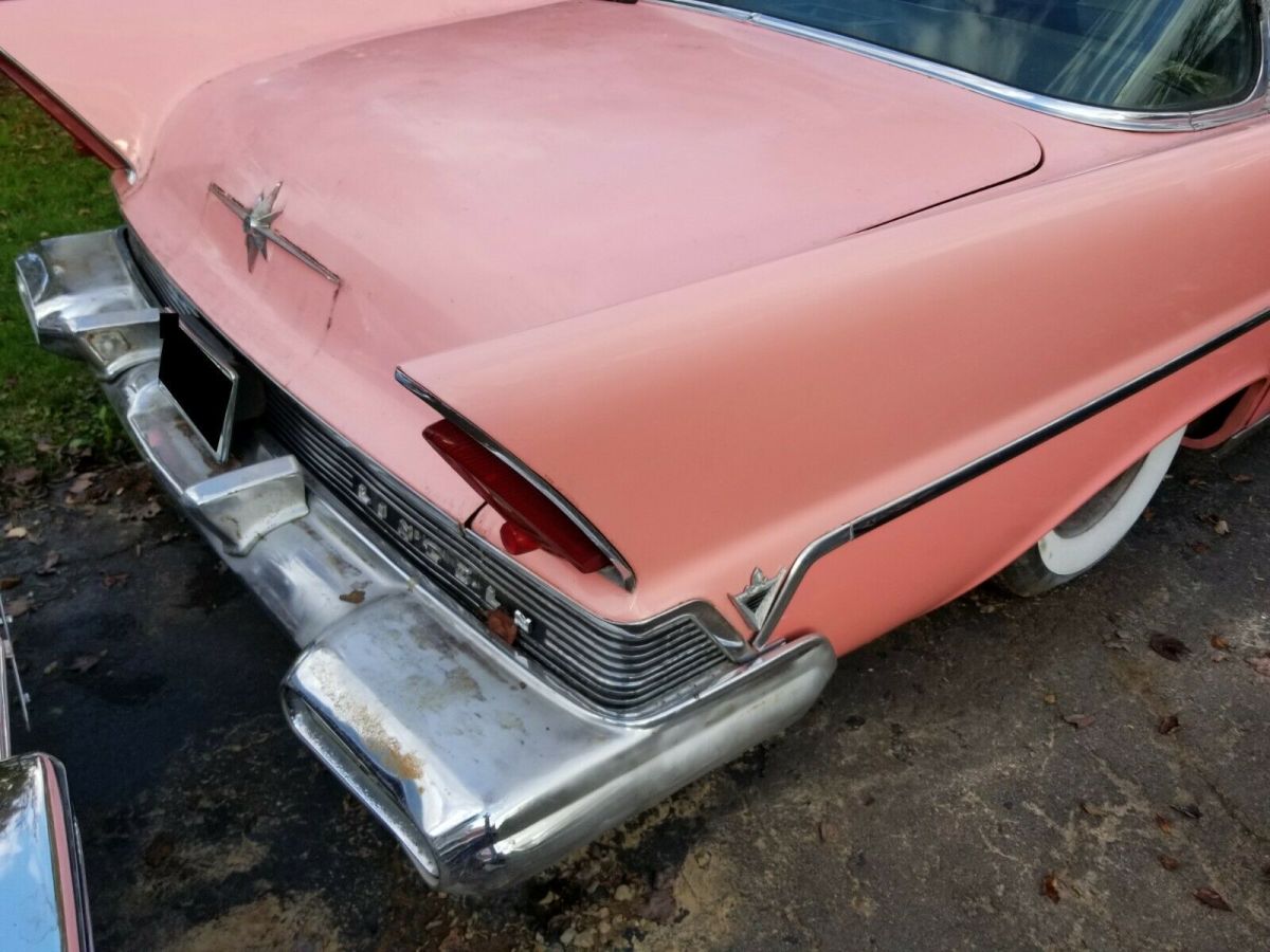 1957 Lincoln Premier - photo 6