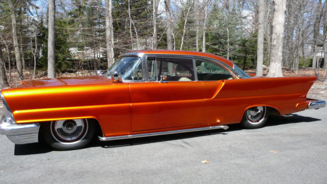 1957 Lincoln PREMIER - photo 3