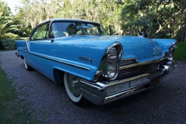 1957 Lincoln Premiere - photo 3