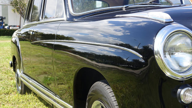 1957 Mercedes-Benz 200-Series - photo 12