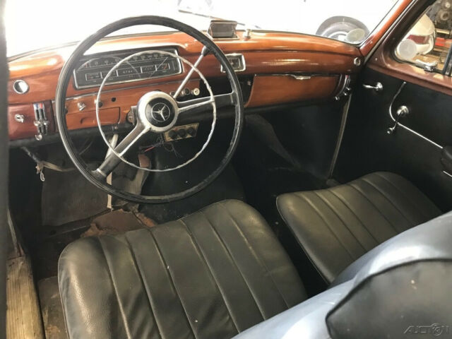 1957 Mercedes-Benz 200-Series - photo 10