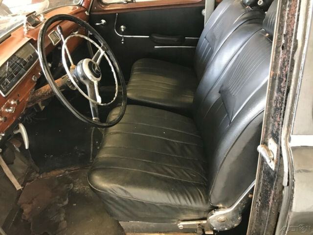 1957 Mercedes-Benz 200-Series - photo 11