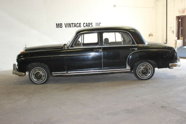 1957 Mercedes-Benz 200-Series - photo 6