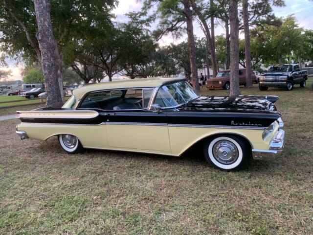 1957 Mercury Montclair - photo 10