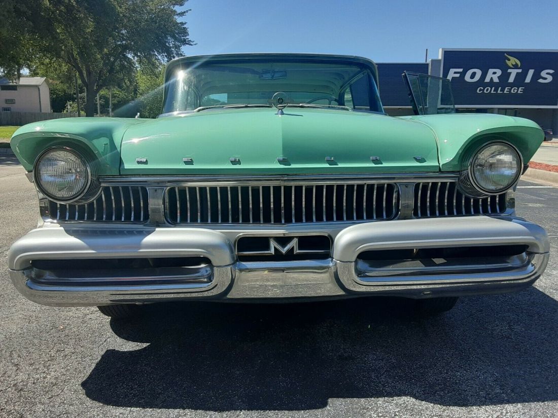 1957 MERCURY MONTCLAIR 2DR AUTOMATIC PUSH BUTTON START, RUNS GREAT 1957 Mercury Montclair 2 DR. Hard Top