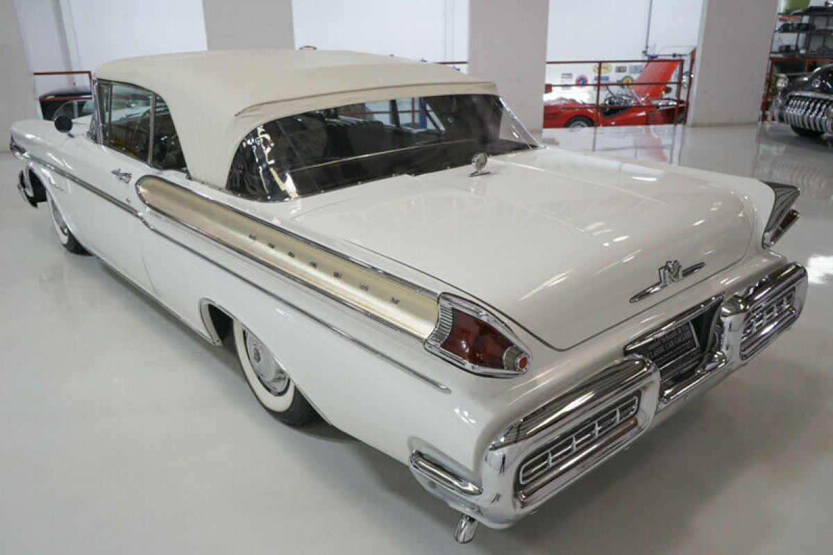 1957 Mercury Montclair Convertible - photo 11