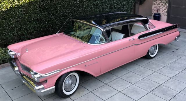1957 Mercury Monterey 2-door Hardtop 1957 Mercury Monterey