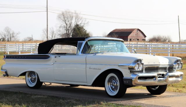 1957 Mercury Monterey Convertible - photo 2