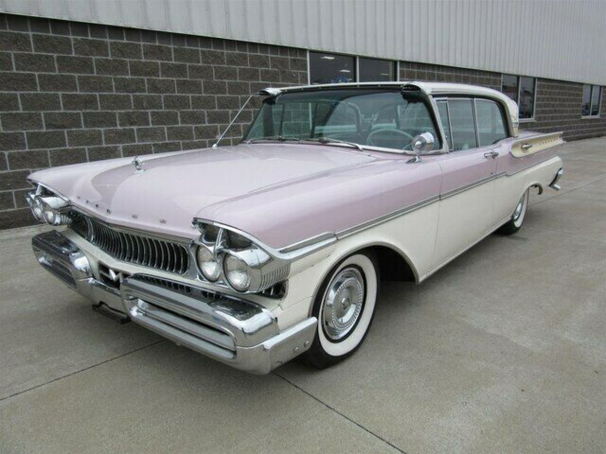 1957 Mercury Turnpike Cruiser 4 Door Sedan - photo 10