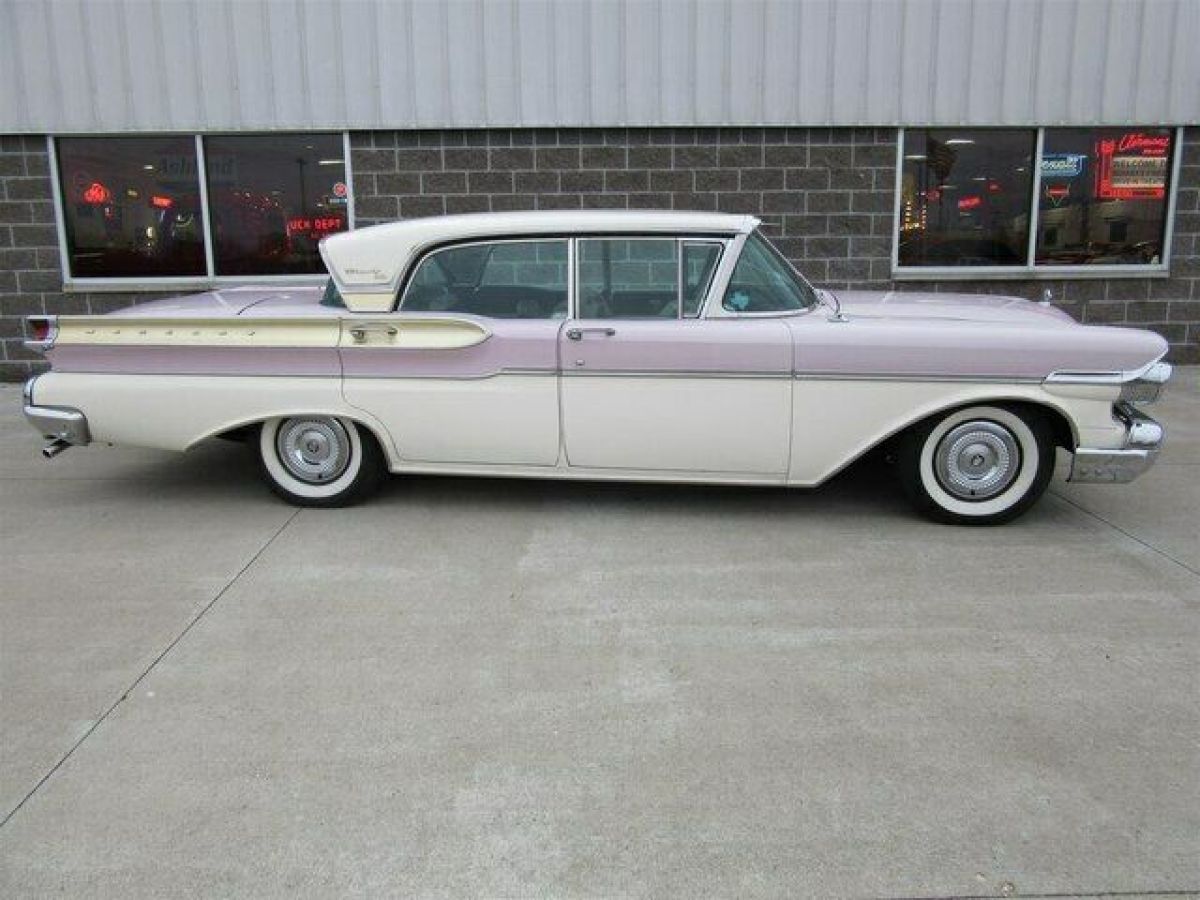 1957 Mercury Turnpike Cruiser 4 Door Sedan - photo 3