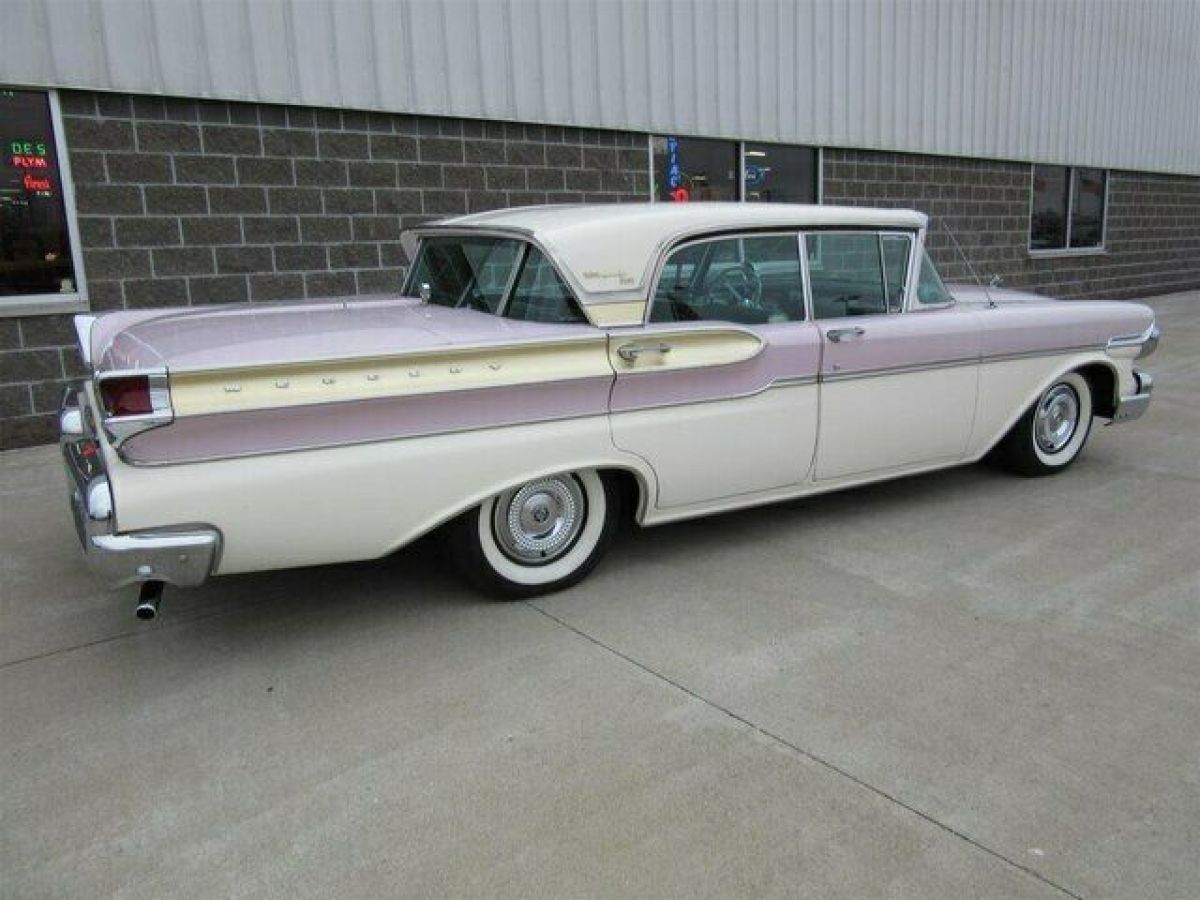 1957 Mercury Turnpike Cruiser 4 Door Sedan - photo 4