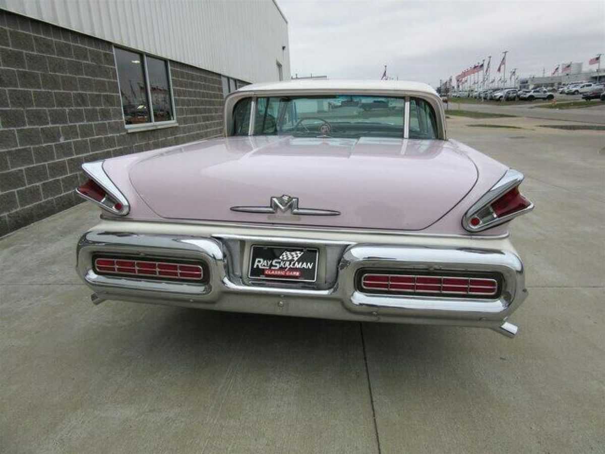 1957 Mercury Turnpike Cruiser 4 Door Sedan - photo 8