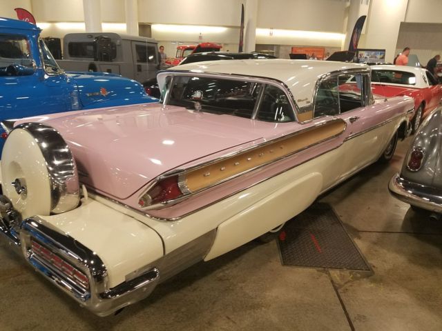 1957 Mercury Turnpike Cruiser