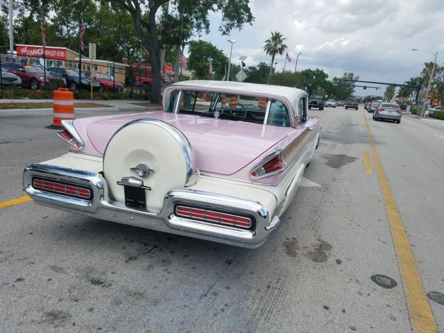 1957 Mercury Turnpike Cruiser - photo 13