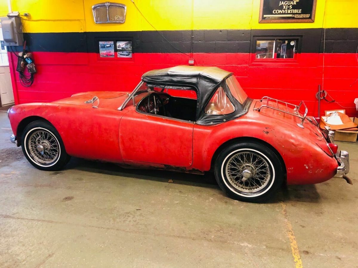 1957 MG MGA ROADSTER - photo 4