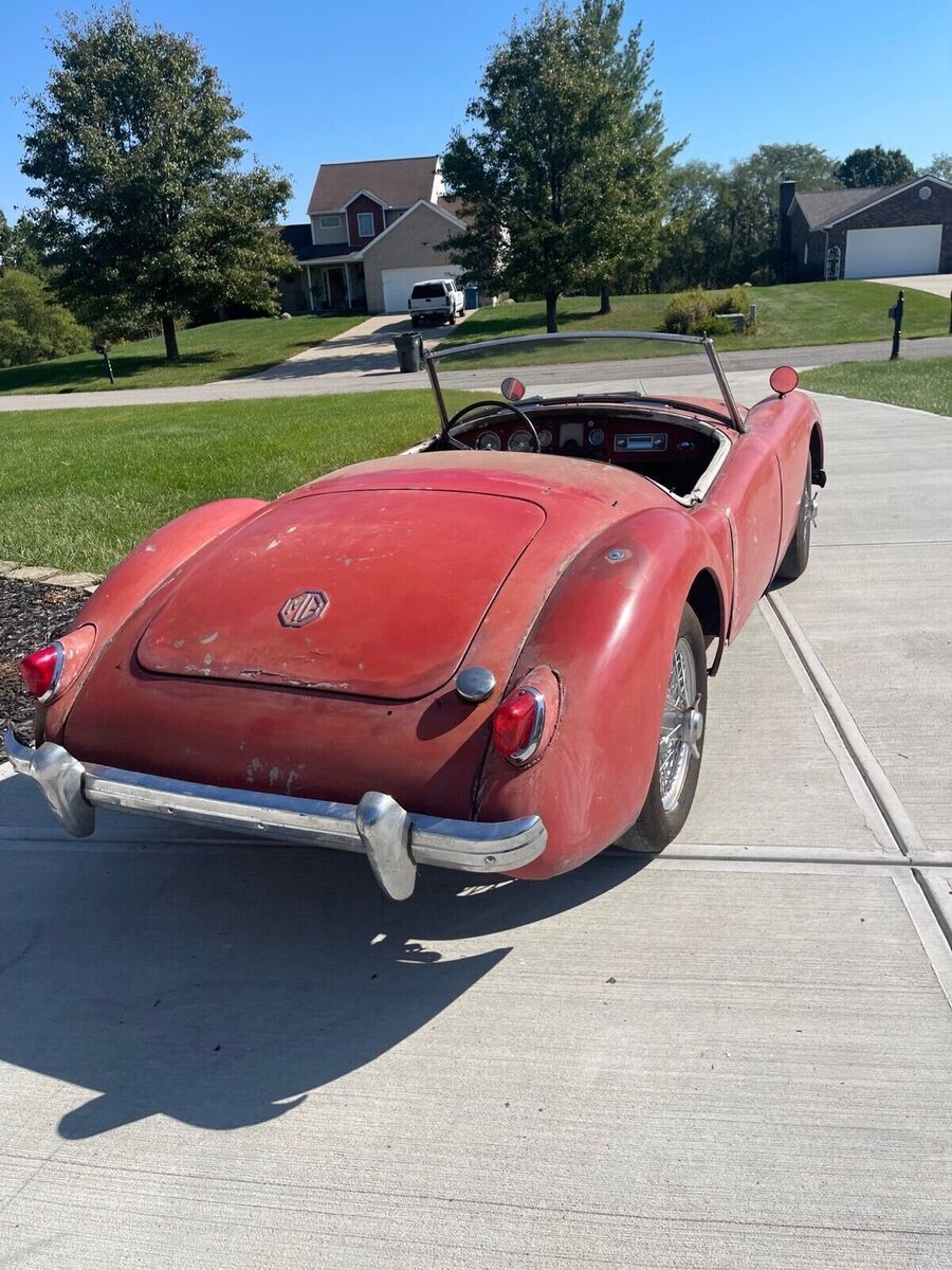 1957 MG MGA roadster - photo 3