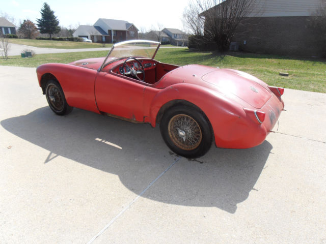 1957 MG MGA Roadster Convertible with wire wheels - photo 11