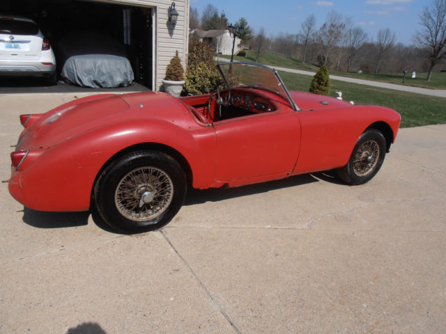 1957 MG MGA Roadster Convertible with wire wheels - photo 7