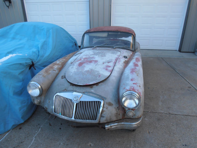 1957 MG MGA - photo 2