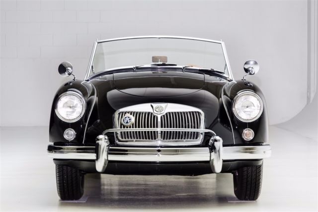 1957 MG MGA Roadster Black Twin Carbs 2 tops - photo 2