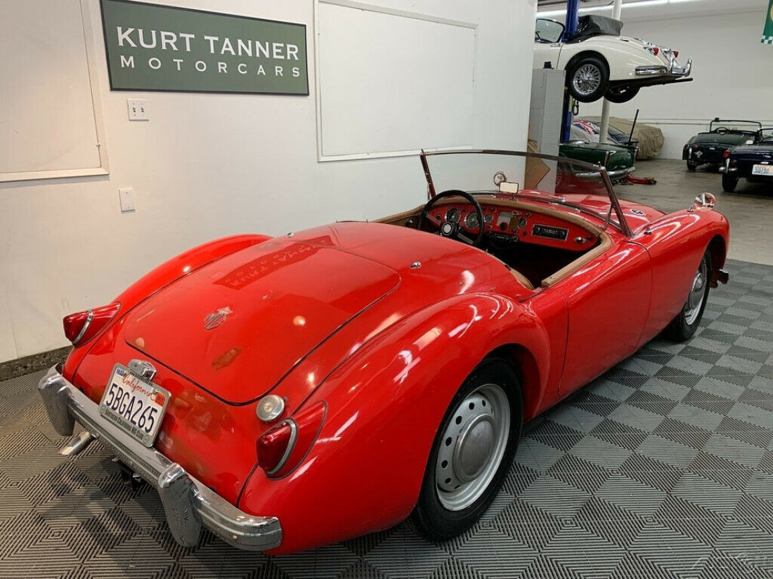 1957 MG MGA 1957 MGA 1500 ROADSTER. 4-SPEED, DISC WHEELS. - photo 9