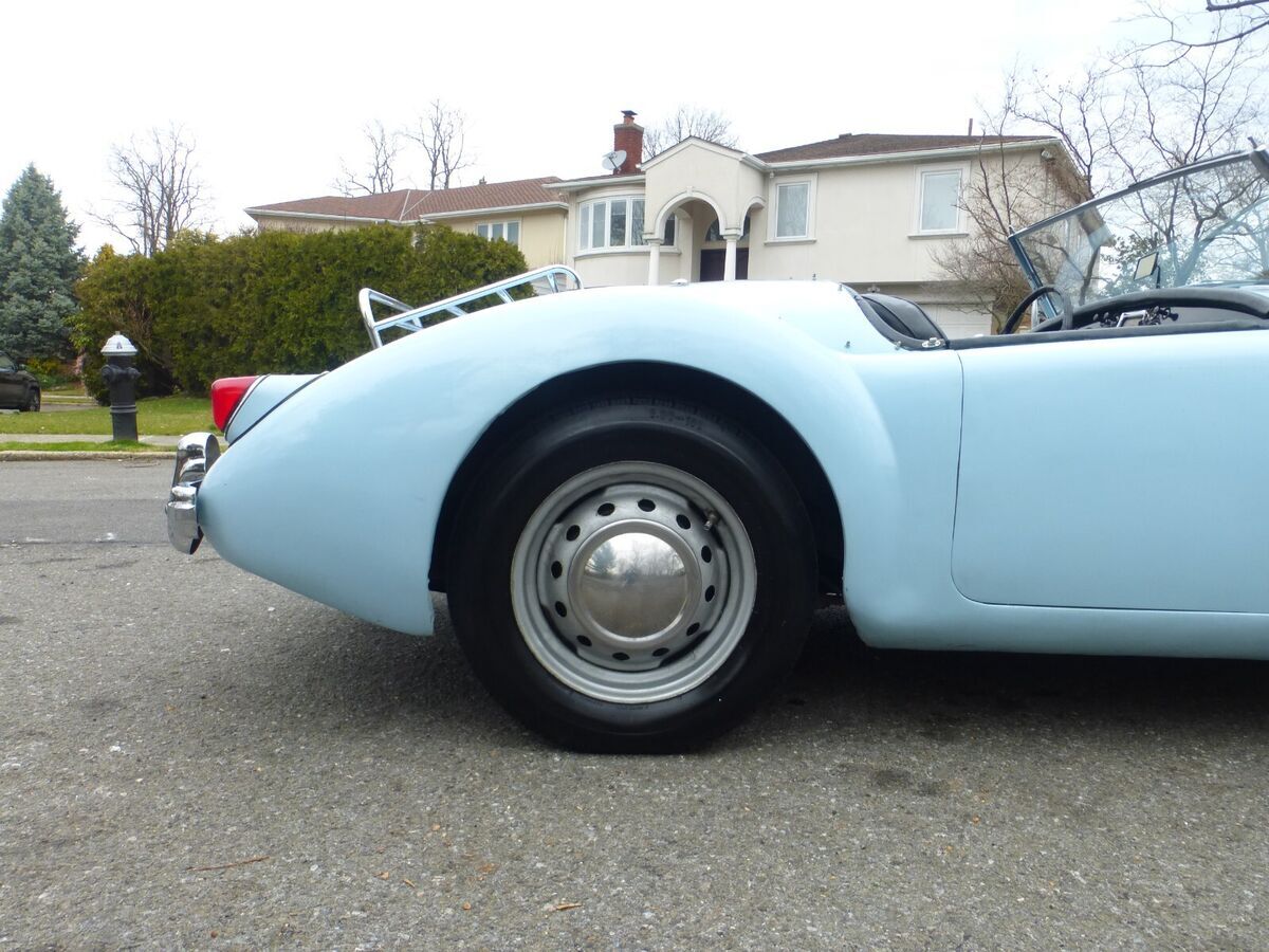 1957 MG MGA Decent Driver - photo 12
