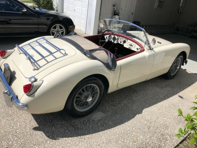 1957 MG MGA - photo 8
